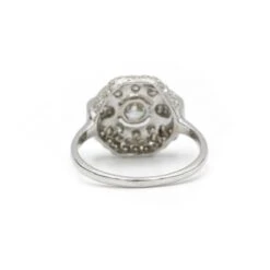 Bague Entourage En Or Et Diamants -Castafiore Boutique bague entourage en or et diamants 731593