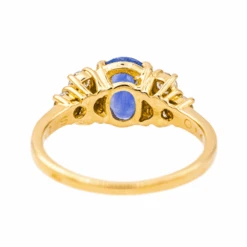 Bague Entourage En Or Jaune Et Saphir -Castafiore Boutique bague entourage en or jaune et saphir 6515877