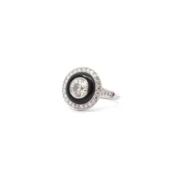 Bague Entourage En Platine, Onyx Et Diamants 7 Bague Entourage En Platine, Onyx Et Diamants -Castafiore Boutique bague entourage en platine onyx et diamants 988625
