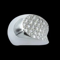 Bague Pavée FRED "Candy" En Or Gris Et Diamants -Castafiore Boutique bague fred candy en or gris 18k diamants full pave taille 52 full set 109578