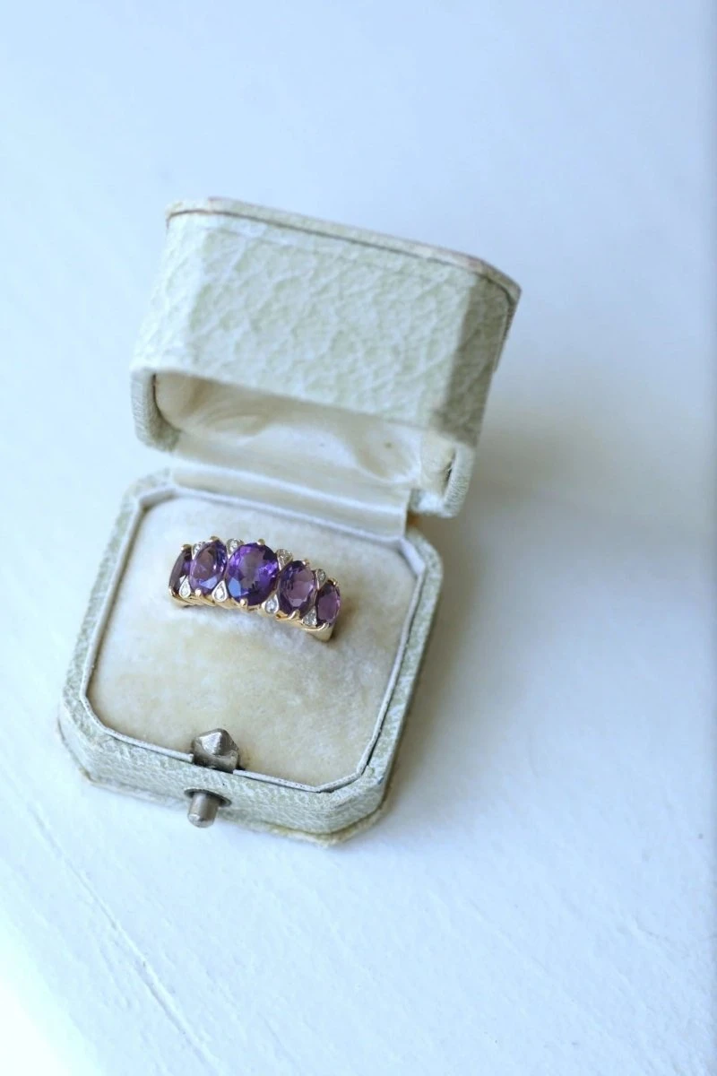Bague Jarretière Améthystes Et Diamants 7 Bague Jarretière Améthystes Et Diamants – Image 7
