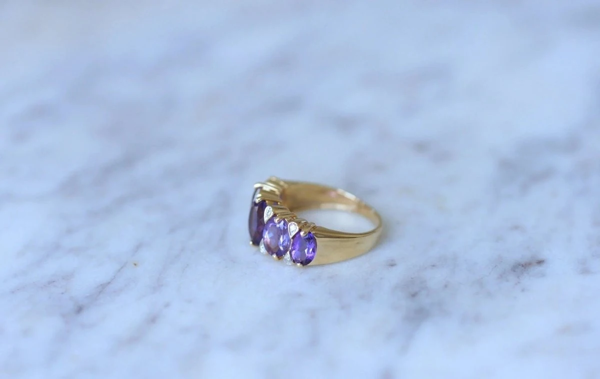 Bague Jarretière Améthystes Et Diamants 5 Bague Jarretière Améthystes Et Diamants – Image 5