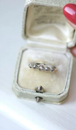 Bague Jarretière Ancienne Diamants