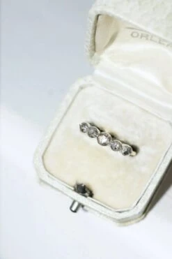 Bague Jarretière Ancienne Diamants -Castafiore Boutique bague jarretiere ancienne diamants 494564