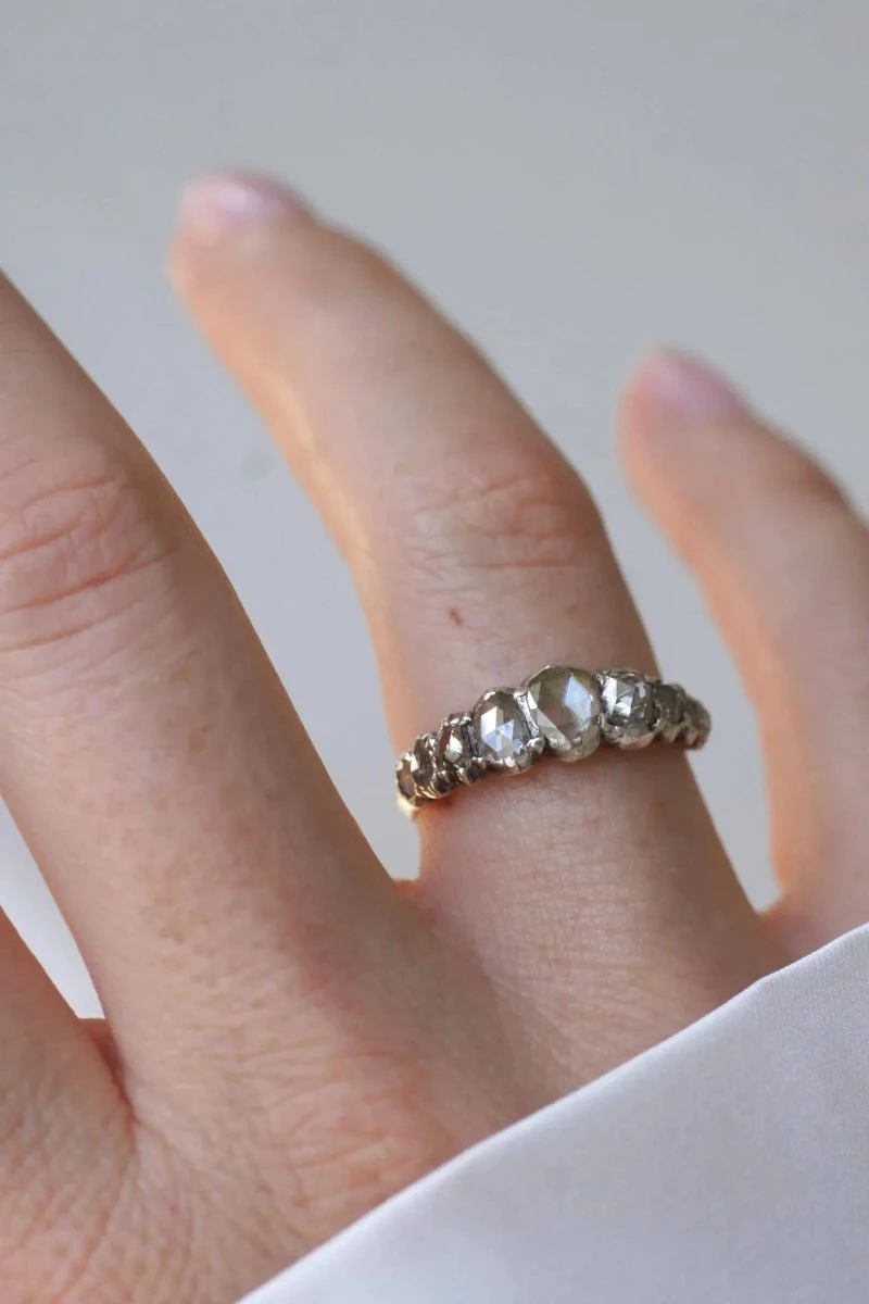 Bague Jarretière Diamants Taille Rose Couronnée 2 Bague Jarretière Diamants Taille Rose Couronnée – Image 2