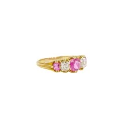 Bague Jarretière En Or Jaune, Saphirs Roses Et Diamants -Castafiore Boutique bague jarretiere saphirs roses diamants taille ancienne 875238