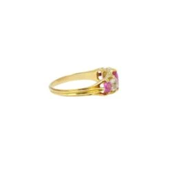 Bague Jarretière En Or Jaune, Saphirs Roses Et Diamants -Castafiore Boutique bague jarretiere saphirs roses diamants taille ancienne 923280