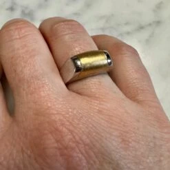 Bague Jonc BULGARI "Tronchetto" En Or Jaune Et Or Blanc 7 Bague Jonc BULGARI "Tronchetto" En Or Jaune Et Or Blanc -Castafiore Boutique bague jonc bulgari tronchetto en or jaune et or blanc 942436