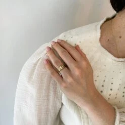 Bague Jonc Ceinture En Or -Castafiore Boutique bague jonc ceinture en or 240131