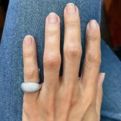 Bague Jonc En Or Gris Pavée De Diamants -Castafiore Boutique bague jonc en or gris pavee de diamants 630841