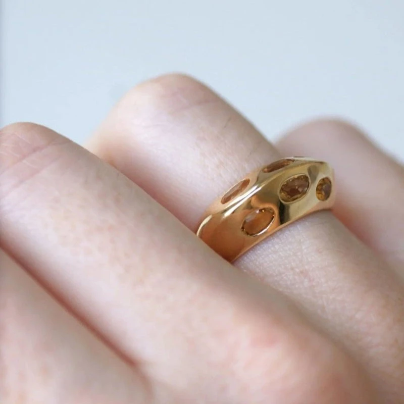 Bague Jonc Pyramidale Or Et Citrines 2 Bague Jonc Pyramidale Or Et Citrines – Image 2