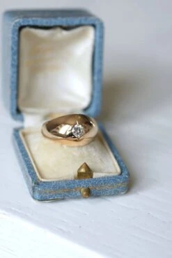 Bague Jonc Vintage Or Rose Et Diamant -Castafiore Boutique bague jonc vintage or rose et diamant 959315