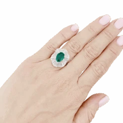 Miller Bague "Jupe" En Or Jaune, Platine, émeraude Et Diamants -Castafiore Boutique bague jupe en or jaune platine emeraude et diamants 384560