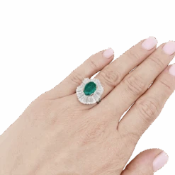 Miller Bague "Jupe" En Or Jaune, Platine, émeraude Et Diamants -Castafiore Boutique bague jupe en or jaune platine emeraude et diamants 745086