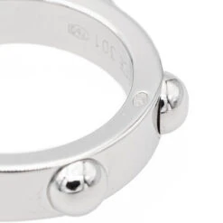 Bague LOUIS VUITTON Clous En Or Blanc 13 Bague LOUIS VUITTON Clous En Or Blanc -Castafiore Boutique bague louis vuitton clous en or blanc 298703