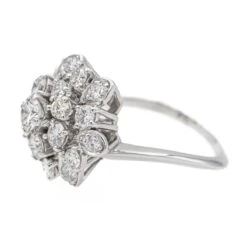 Bague Marguerite En Or Blanc Et Diamant -Castafiore Boutique bague marguerite en or blanc et diamant 876631