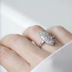 Bague Marquise En Or Blanc Et Diamants -Castafiore Boutique bague marquise ancienne diamants 115884