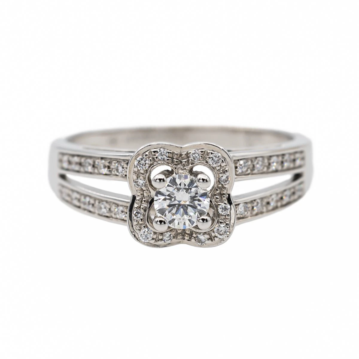 Bague MAUBOUSSIN En Or Blanc Et Diamants 1 Bague MAUBOUSSIN En Or Blanc Et Diamants