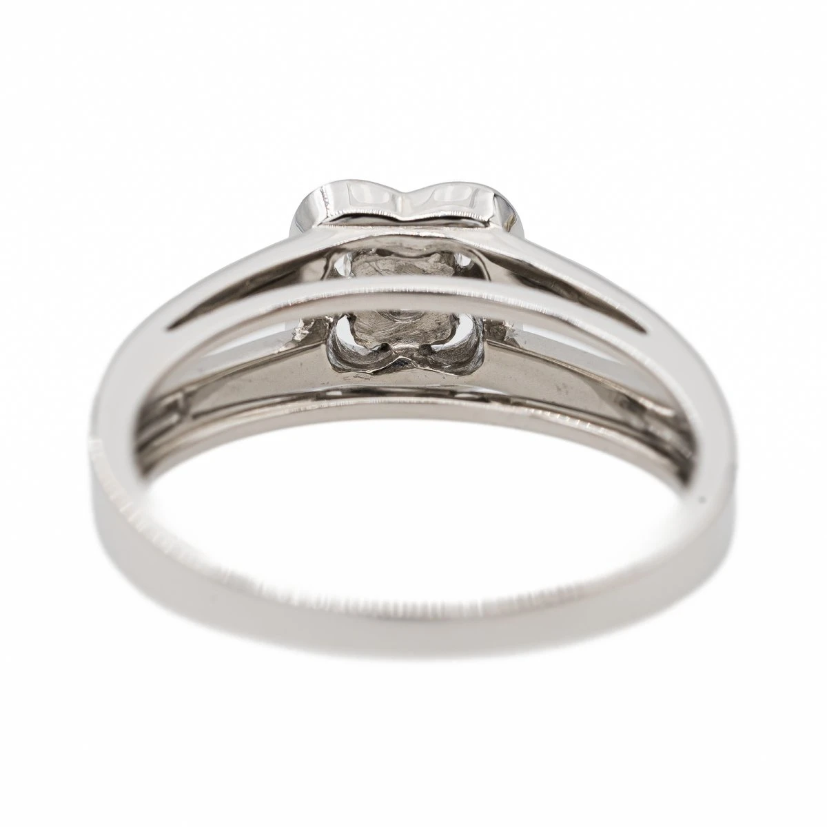 Bague MAUBOUSSIN En Or Blanc Et Diamants 6 Bague MAUBOUSSIN En Or Blanc Et Diamants – Image 6