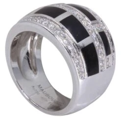 Bague MAUBOUSSIN "Le Vice" En Or Blanc, Laque Et Diamants -Castafiore Boutique bague mauboussin le vice en or blanc laque noire et diamants 9193114
