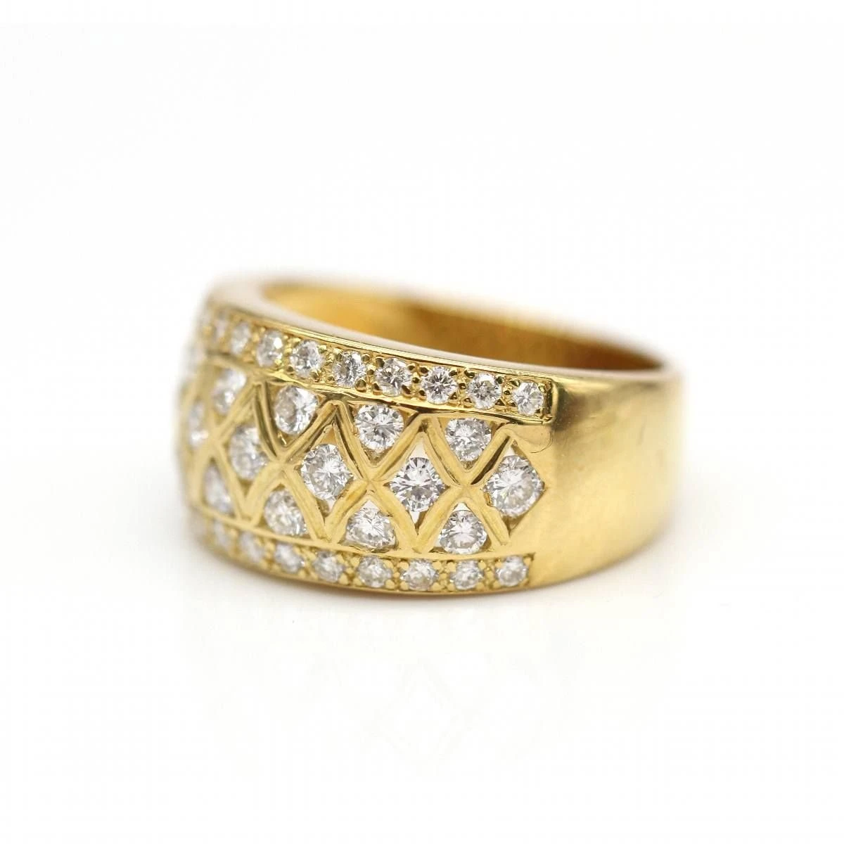 Bague Pavée En Or Jaune Et Diamants 6 Bague Pavée En Or Jaune Et Diamants – Image 6