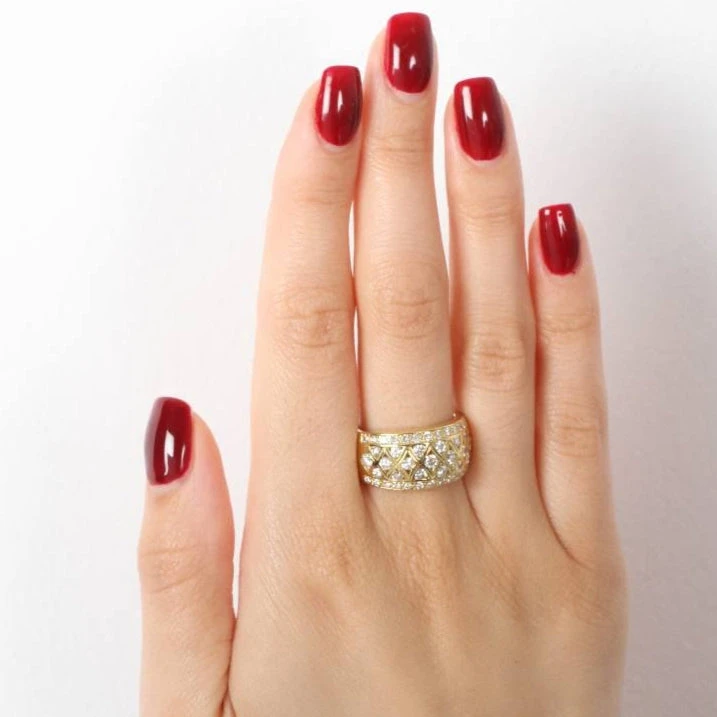 Bague Pavée En Or Jaune Et Diamants 2 Bague Pavée En Or Jaune Et Diamants – Image 2