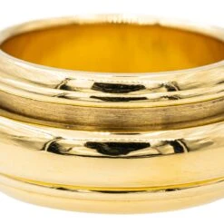 Bague PIAGET "Possession" En Or Jaune Et Diamant -Castafiore Boutique bague piaget possession en or jaune et diamant 463522