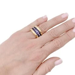 Miller Bague Poiray Or Jaune, Saphirs, Diamants -Castafiore Boutique bague poiray or jaune saphirs diamants 301371