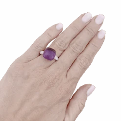 Miller Bague Pomellato, "Nudo Maxi", Améthyste, Diamants, Deux Ors. -Castafiore Boutique bague pomellato nudo maxi amethyste diamants deux ors 827748