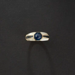 Bague REPOSSI Pour Femmes En Or Jaune, Saphirs Et Nacres. -Castafiore Boutique bague repossi pour femmes en or jaune 18k saphirs et nacres 479666