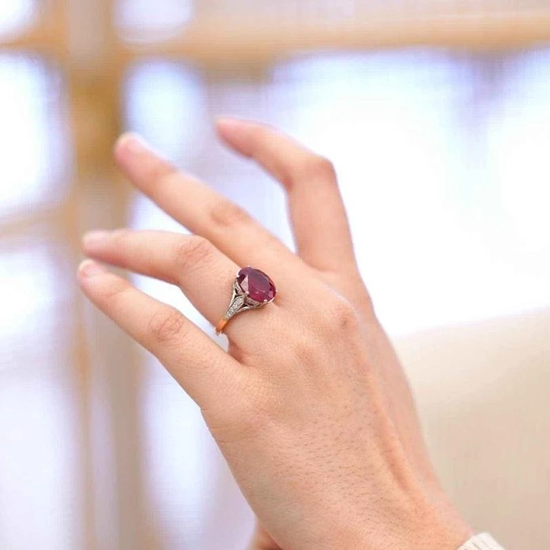 Bague Sertie D’un Rubellite En Or Et Platine 2 Bague Sertie D’un Rubellite En Or Et Platine – Image 2