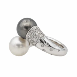 Bague Toi & Moi En Or Blanc, Perles Et Diamants -Castafiore Boutique bague toi moi en or blanc perles et diamants 928859