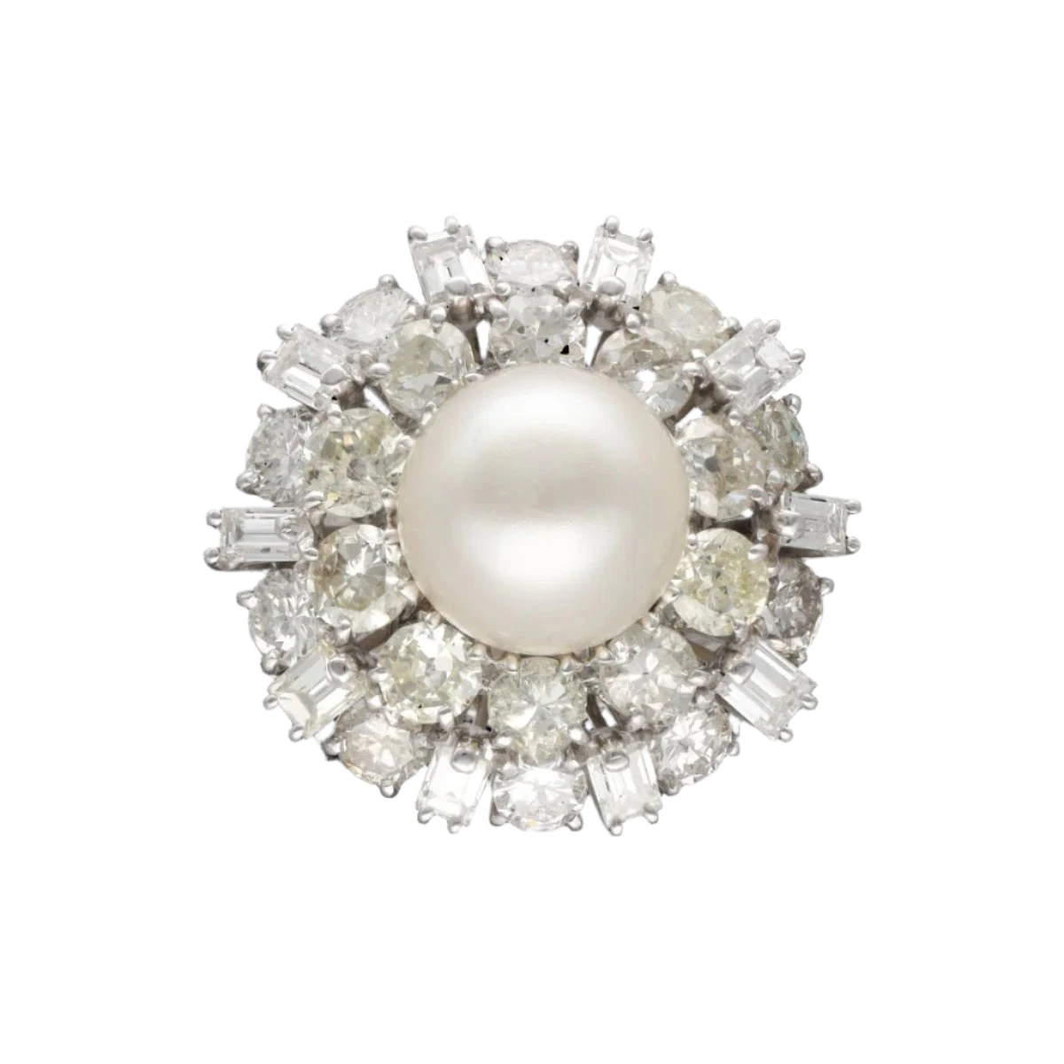 Bague Entourage En Or Blanc, Perle De Culture Et Diamants 1 Bague Entourage En Or Blanc, Perle De Culture Et Diamants