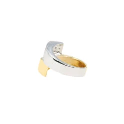 Bague Toi Et Moi Géométrique En Or Jaune, Or Blanc Et Diamants 10 Bague Toi Et Moi Géométrique En Or Jaune, Or Blanc Et Diamants -Castafiore Boutique bague vintage toi et moi geometrique en or et diamants 242137