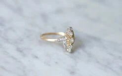 Bague Volutes Diamants Belle Epoque -Castafiore Boutique bague volutes diamants belle epoque 313385