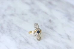 Bague Volutes Diamants Et Saphir -Castafiore Boutique bague volutes diamants et saphir 873518