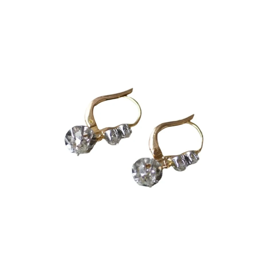 Boucle D'oreilles Dormeuses En Or Jaune, Platine Et Diamants 4 Boucle D'oreilles Dormeuses En Or Jaune, Platine Et Diamants – Image 4