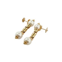 Boucles D'oreilles Pendantes BULGARI En Or Jaune Et Perles -Castafiore Boutique boucle doreilles pendantes bulgari en or jaune et perles 226326