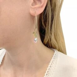 Miller Boucles D'oreille Créoles LOUIS VUITTON "Monogram" En Or Jaune Et Perles -Castafiore Boutique boucles doreille creoles louis vuitton monogram en or jaune et perles 197202