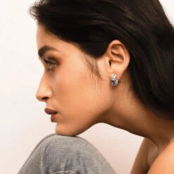 Boucles D'oreilles BOUCHERON En Or Blanc, Saphirs Et Diamants -Castafiore Boutique boucles doreilles boucheron en or blanc saphirs et diamants 515067