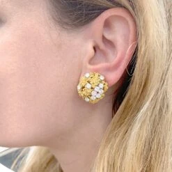 Miller Boucles D'oreilles BOUCHERON En Or Jaune, Platine Et Diamants. -Castafiore Boutique boucles doreilles boucheron en or jaune platine et diamants 225702