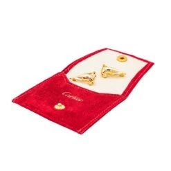 Boucles D'oreilles Clip CARTIER "Panthère" En Or Jaune, Or Blanc, Grenats Et Onyx 21 Boucles D'oreilles Clip CARTIER "Panthère" En Or Jaune, Or Blanc, Grenats Et Onyx -Castafiore Boutique boucles doreilles cartier panthere en or jaune et or blanc 248639