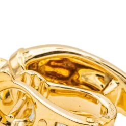 Boucles D'oreilles Clip CARTIER "Panthère" En Or Jaune, Or Blanc, Grenats Et Onyx 20 Boucles D'oreilles Clip CARTIER "Panthère" En Or Jaune, Or Blanc, Grenats Et Onyx -Castafiore Boutique boucles doreilles cartier panthere en or jaune et or blanc 278016