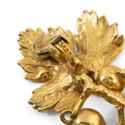 Boucles D'oreilles Clip Claude LALANNE "Groseilles" En Bronze Doré 14 Boucles D'oreilles Clip Claude LALANNE "Groseilles" En Bronze Doré -Castafiore Boutique boucles doreilles clip claude lalanne groseilles en bronze dore 885734