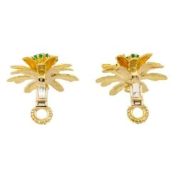 Boucles D'oreilles Clip En Or Jaune émeraude Et Diamant 11 Boucles D'oreilles Clip En Or Jaune émeraude Et Diamant -Castafiore Boutique boucles doreilles clip en or jaune emeraude et diamant 857785