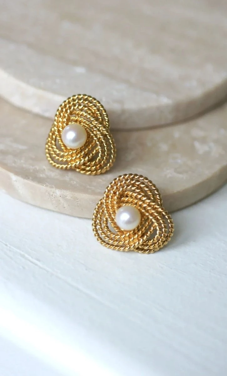 Boucles D'Oreilles Clip Gubelin Or Torsadé Et Perles 1 Boucles D'Oreilles Clip Gubelin Or Torsadé Et Perles