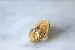 Boucles D'Oreilles Clip Gubelin Or Torsadé Et Perles 22 Boucles D'Oreilles Clip Gubelin Or Torsadé Et Perles -Castafiore Boutique boucles doreilles clip gubelin or torsade et perles 739309