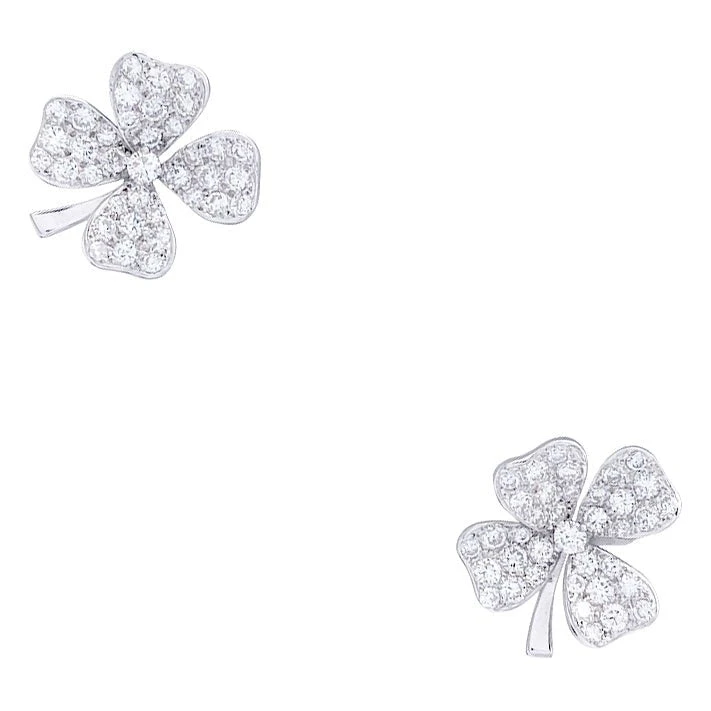 Miller Boucles D'oreilles Clips FRED "Trèfles", En Or Blanc Et Diamants 2 Miller Boucles D'oreilles Clips FRED "Trèfles", En Or Blanc Et Diamants – Image 2