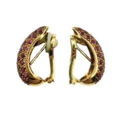 Boucles D'oreilles Clips Demi-Créoles En Or Jaune Pavées De Rubis -Castafiore Boutique boucles doreilles clips pavees rubis en or jaune 577294