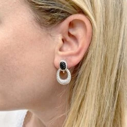 Miller Boucles D'oreilles Clou BOUCHERON "Ludivine" En Or Blanc Et Tourmalines -Castafiore Boutique boucles doreilles clou boucheron ludivine en or blanc et tourmalines 553689